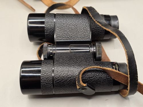 Leitz Wetzlar Fernglas TRINOVID 8x32 150 m /1000 m Binoculars + Case. — image 8