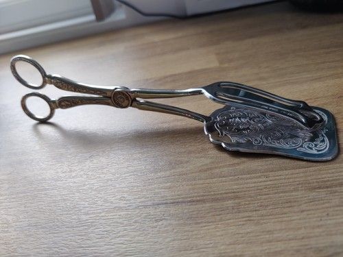 Vintage Silver Plated Cake Tongs Pastry Serving Tongs