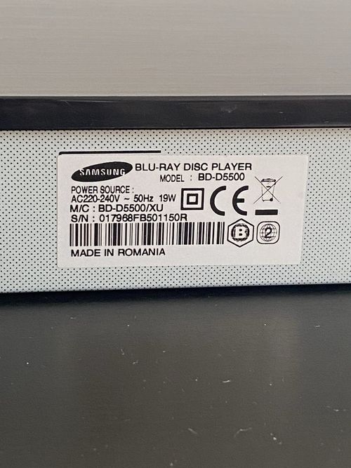 Samsung BD-D5500 3D Blu-ray DVD Player + Movie Disc, Tested & Working, No remote — image 4