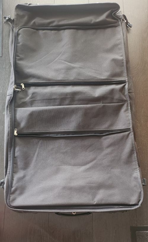 Samsonite Black Soft Garment Suit Carrier Bag with Compartments — image 3