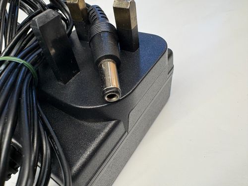 HORNBY Scalextric P9000 P9000W Transformer for R8250 R7229 SA1309-190050UK X50 — image 2