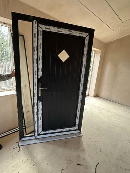 REHAU uPVC Front Entrance Door with Sidelite Glazed Frosted 210x125  grey/White