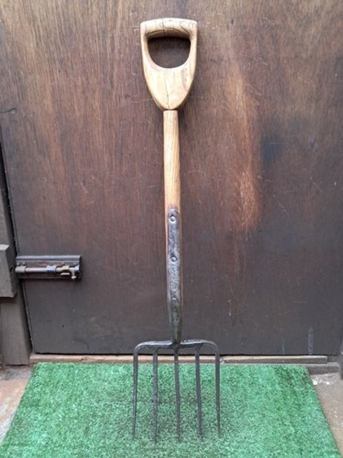 Vintage Garden Fork Spear & Jackson 5 Prong Fork Wood D Block Handle (#160)