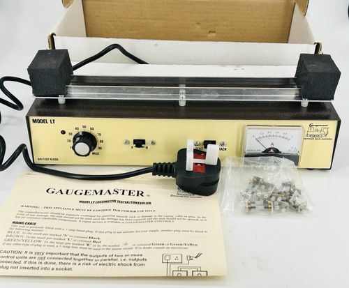 Gaugemaster OO Gauge Model LT locomotive tester and transformer controller — image 2