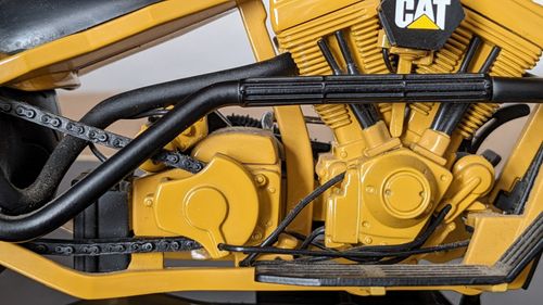 Rare Caterpillar 1:10 Scale Motorcycle Die-Cast model By OCC — image 10