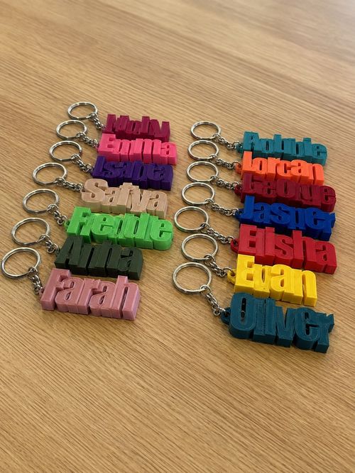 3D Personalised Keyring - Party Bag / Gifts / Name Tags / School Bag / Travel — image 2