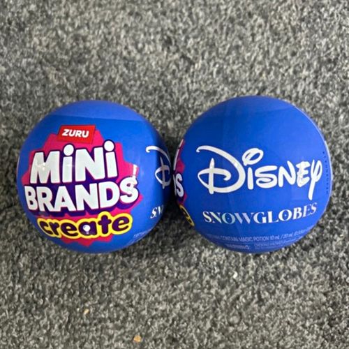 ZURU Mini Brands Create Disney Snowglobes Surprise Capsule Ball Toy Age 4-7 — image 1
