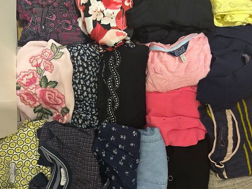 Clothing Job Lot Bundle Mixed Tops and bottoms 17 pieces