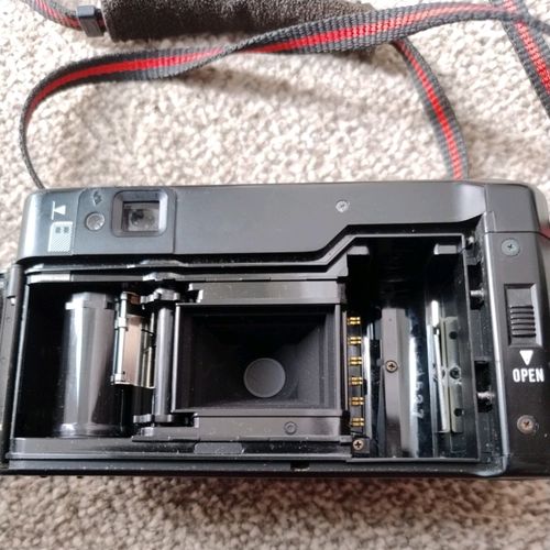 Pentax PC35AF-M 35mm Film Compact Point & Shoot Camera — image 5
