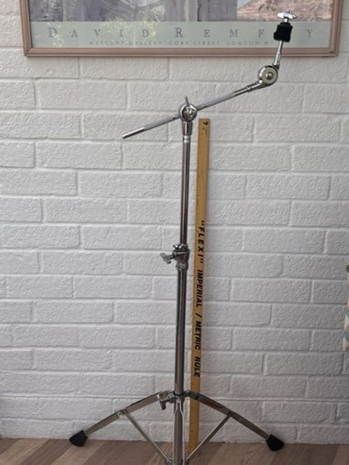 Mapex Boom Cymbal Stand. Double Braced, Sturdy Adjusters,Tube has Slight Dents.