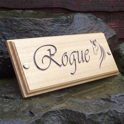 Horse Name Plate Stable Door Plaque (Vivaldi Font & Horse Head Logo) Custom Made