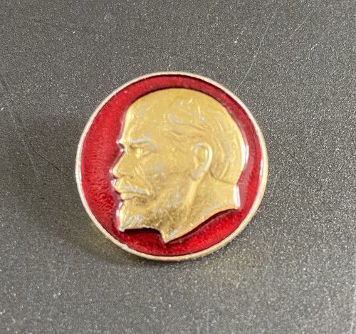 Soviet Union Vladimir Lenin Pin Badge Red 15K Gold Plated USSR Vintage Enamel