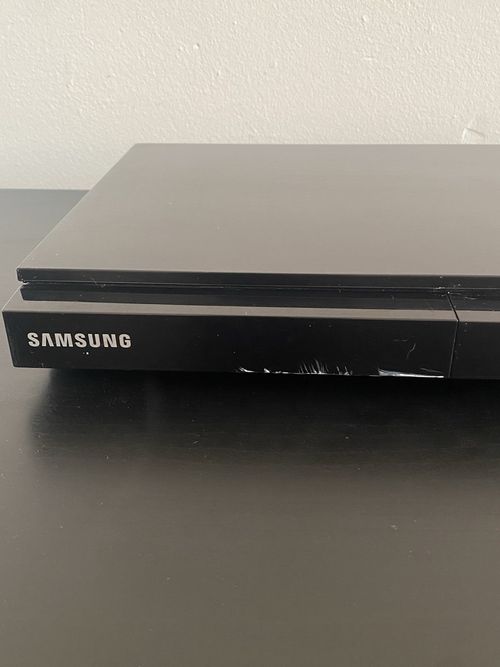 Samsung BD-D5500 3D Blu-ray DVD Player + Movie Disc, Tested & Working, No remote — image 7