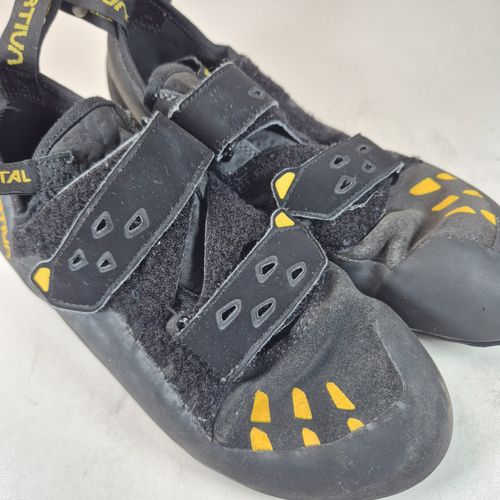 La Sportiva Tarantula Climbing Shoes Men's Size 9 Mounting Rock Black/Yellow — image 2