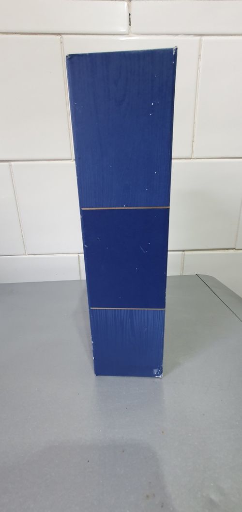 Johnnie Walker Xr19 Bottle and Box Empty Bottle With Seal Intact — image 7