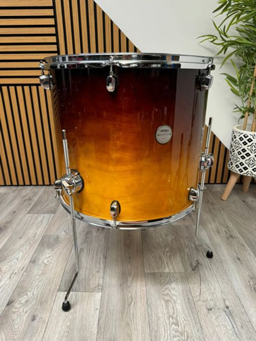 Mapex Meridian Birch Floor Tom Drum 18”x16” with Legs #WO43