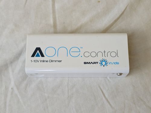 Aurora Aone 1-10v Dimmable In-Line Controller AU-A1ZB110 — image 1