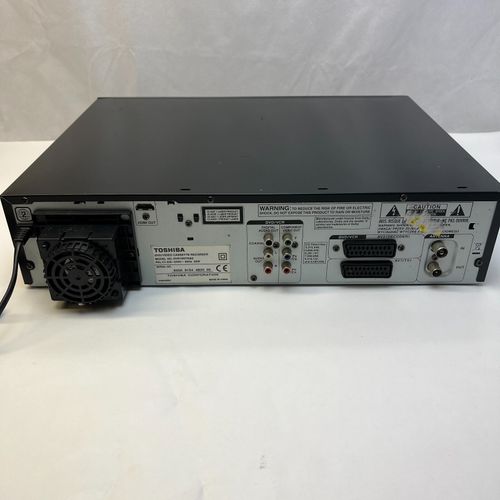 Toshiba DVR19 Freeview DVD/VCR Combi Recorder With HDMI and USB *VHS TO DVD* — image 6