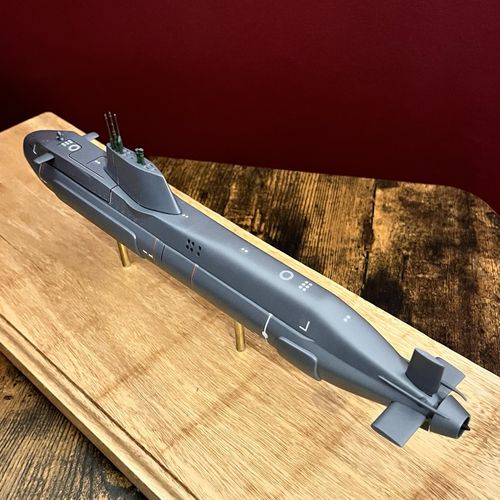 1/350 Scale Astute Class Royal Navy Model Submarine — image 9