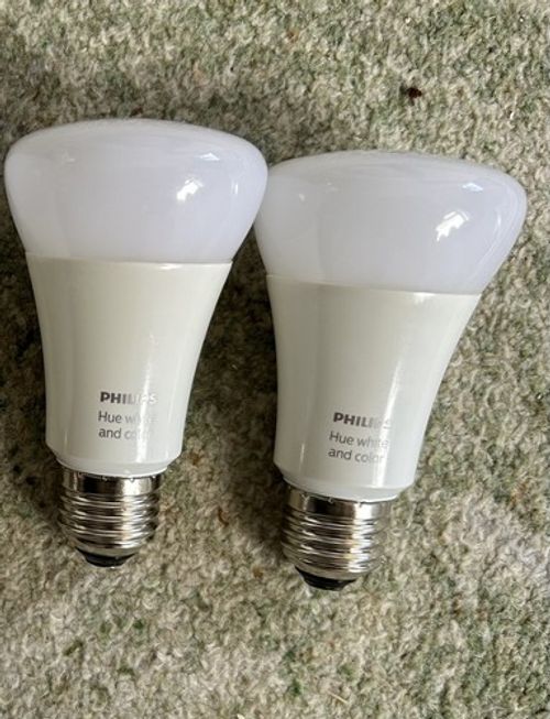 Philips Hue E27 White & Colour Ambiance Smart LED Light Bulbs x2