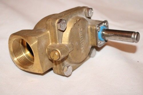 Danfoss EV220B 32 Solenoid Valve 032U7132