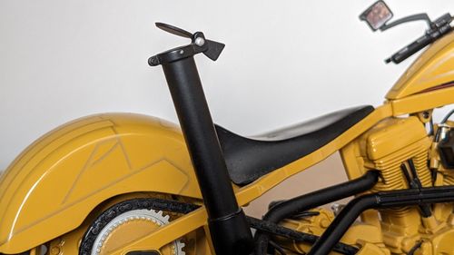 Rare Caterpillar 1:10 Scale Motorcycle Die-Cast model By OCC — image 11