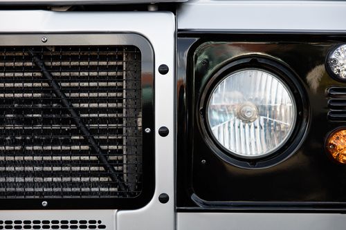 Lockwood Main Front Grille For Defender Air-Con & Non Air-Con — image 2