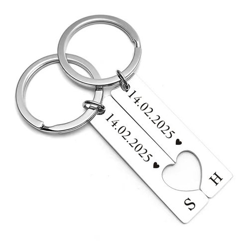 Personalised Engraved Keyrings 2pcs Couple Keychain Unique Love Gift for Her Him — image 1