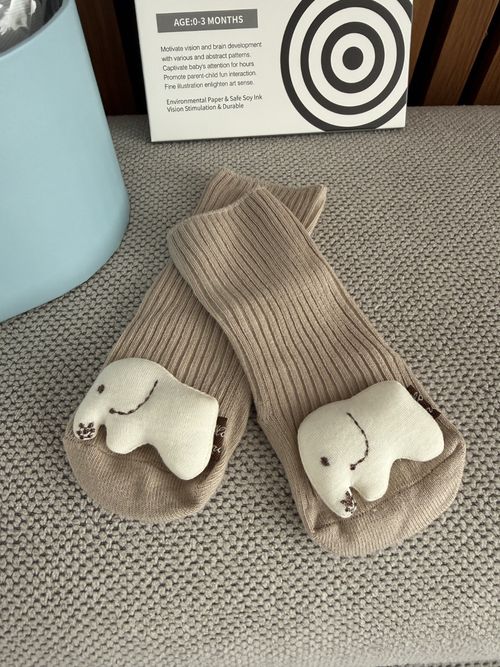 Palotix Newborn Baby Boy Gift Hamper Set: Newborn Essentials with Elephant Comfo — image 3