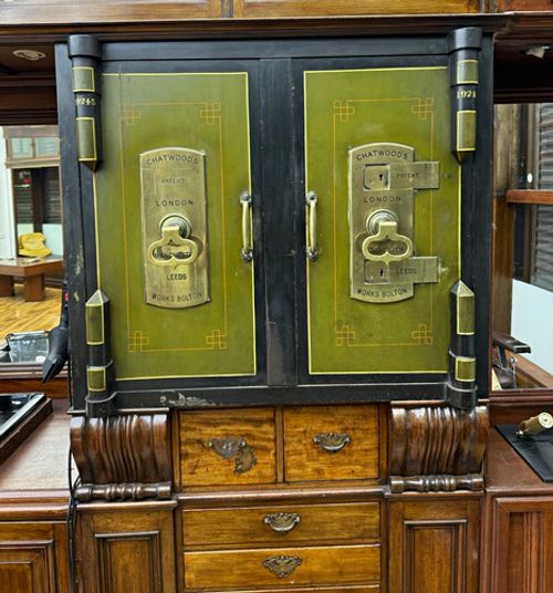 Chatwood's Patent Safe Large Double Door Key Lock Fireproof Adjustable Shelves