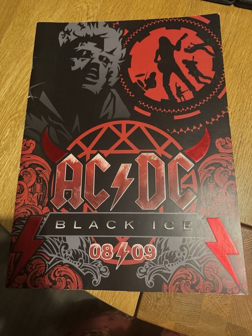 AC/DC 2008/09 Black Ice Tour Programme — image 1