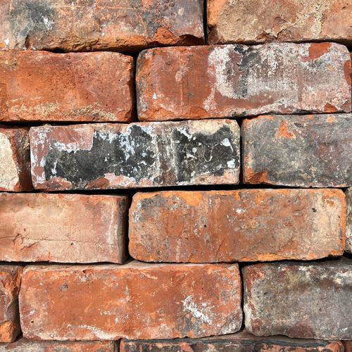 Reclaimed Cheshire Wirecut Imperial Bricks - Pack of 250 Bricks — image 4