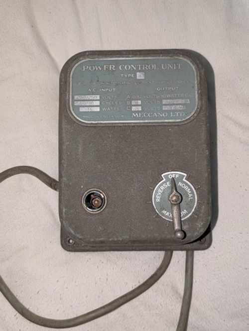 Meccano Ltd Power Control Unit Type A3 OO Analogue AC/DC 230/250V 35W F/R