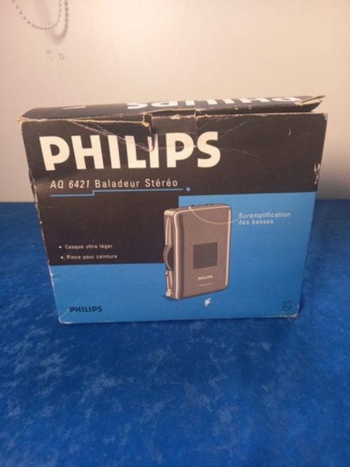 Philips AQ6421 Vintage portable cassette player with Dynamic Bass Boost Working