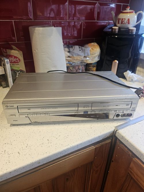 Funai DRV-B2737 DVD Recorder VCR Combo VHS Player Hi-Fi Stereo PAL Parts Only — image 2