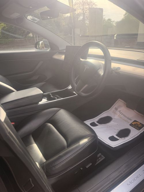 Tesla Model 3 — image 8