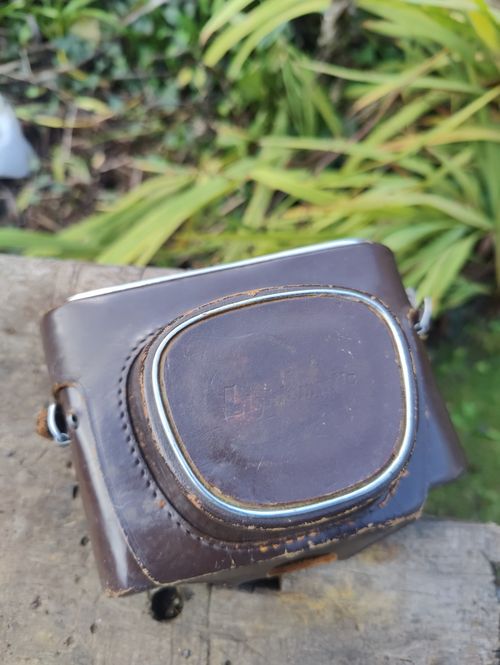 Vintage Rangefinder Light-O-Matic III Beauty 35mm Film Camera  — image 7