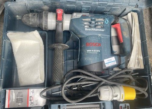 Bosch Professional Hammer Drill/Braker, GBH4-32DFR. 110v, SDS Plus. PAT TESTED