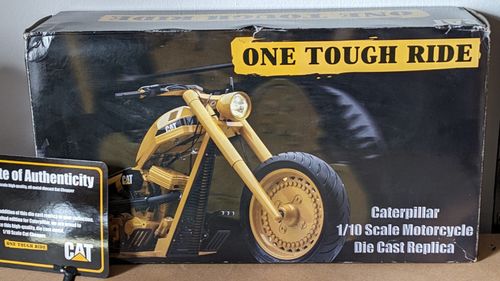 Rare Caterpillar 1:10 Scale Motorcycle Die-Cast model By OCC — image 22