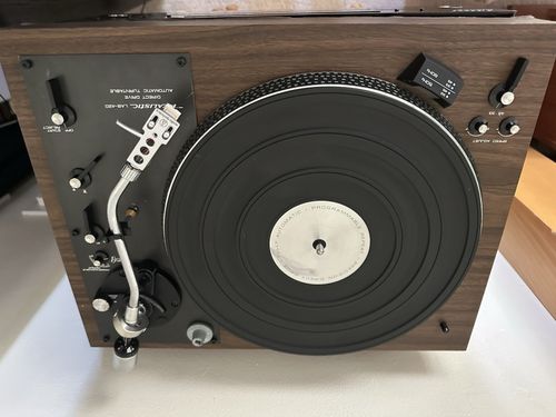 Realistic LAB-420 Direct Drive Automatic Turntable  Rare NO DUST COVER — image 2