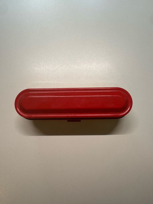 Kodak 35mm Film Case - Holds 5 Rolls - Yellow/Red Steel Case - Used, Fully Function — image 5