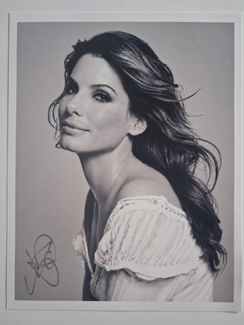 SANDRA BULLOCK - Genuine signed autograph 8x10 - SPEED, PRACTICAL MAGIC