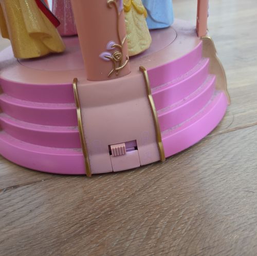 Disney Princess Vintage Carousel Night Light Pink Belle Cinderella Snow sleeping — image 6