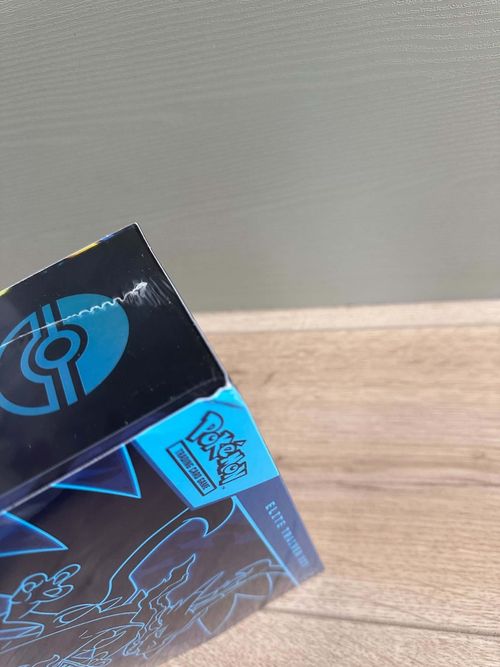 Pokemon TCG - Phantasmal Flames - Elite Trainer Box ETB - New & Sealed ✅ — image 5