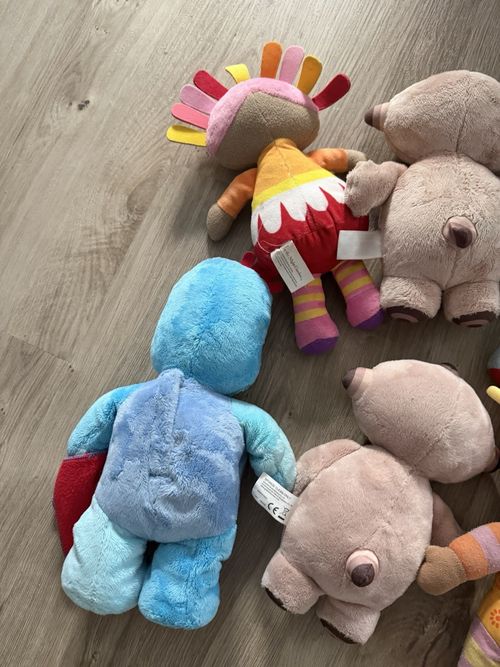 BBC In the Night Garden 7 Plush Soft Toy Bundle Igglepiggle Upsy Daisy — image 5