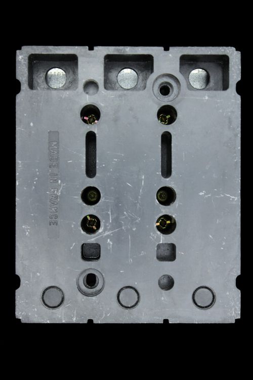 MERLIN GERIN 100 AMP 10kA TRIPLE POLE MCCB C100E — image 6