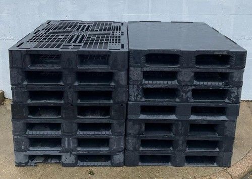14 x Black Plastic Standard Pallets 1200 x 1000 x 160mm Heavy Duty