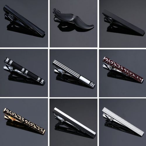 Polished Brass Tie Clip with Gum Pattern, Black Glossy Finish for Men and Women — image 2