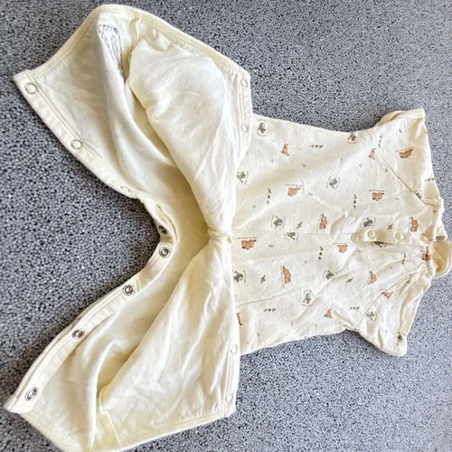 Peter Rabbit Romper 9 Months VTG  Cotton Where Is Peter Hiding Beatrix Potter — image 11