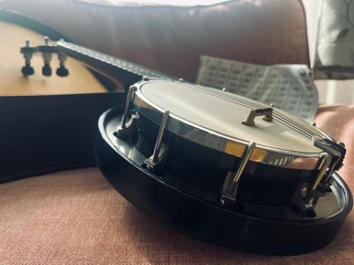 Dallas Banjo Uke C Model 4-String Tenor Closed Back w/ Hard Case Vintage 1934 — image 4